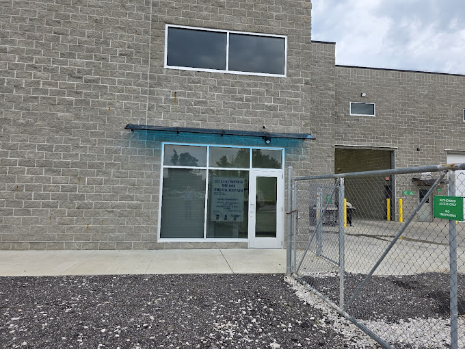SH OH Truck Repair office entrance and customer area